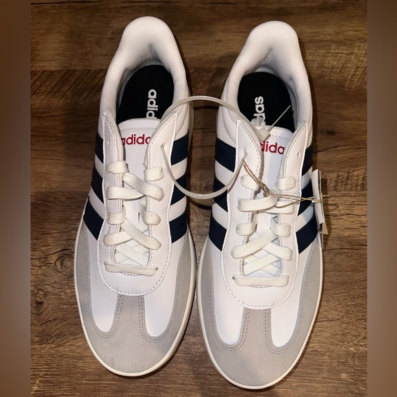 Adidas White and Navy Sneakers with Red Accent - Picture 5 of 7
